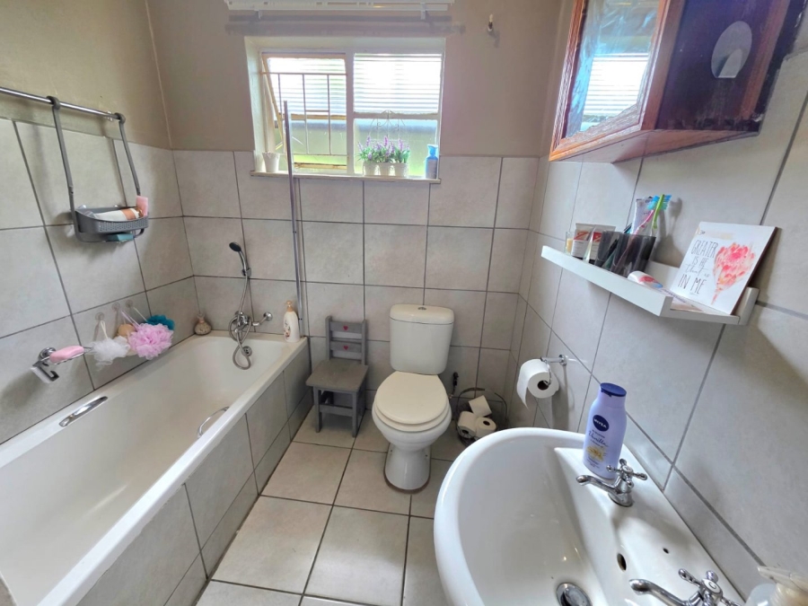 To Let 3 Bedroom Property for Rent in Jordania Free State